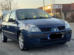 Blau Gebraucht 2005 Renault Clio II Campus Limousine | 1.499 € (Fairer Preis)