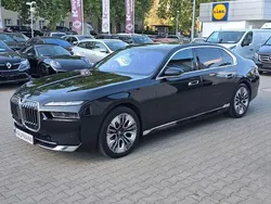 Schwarz Gebraucht 2024 BMW 740 Limousine | 89.890 €