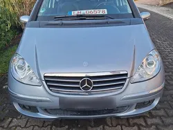 Blau Gebraucht 2007 Mercedes A150 Avantgarde Kleinwagen | 3.099 € (Fairer Preis)