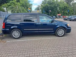 Blau Gebraucht 2013 Lancia Voyager Gold Van / Kleinbus | 9.800 €