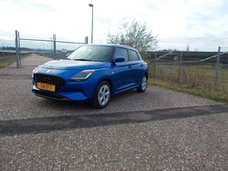 Blau Neu 2025 Suzuki Swift Comfort Limousine | 21.500 €