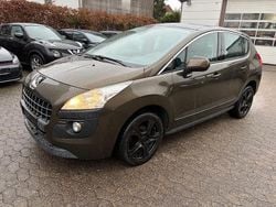 Braun Gebraucht 2010 Peugeot 3008 Premium SUV | 4.900 € (Etwas zu teuer)
