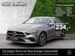 Grau Gebraucht 2024 Mercedes A180 Progressive Limousine | 28.480 € (Guter Preis)