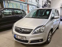 Silber Gebraucht 2007 Opel Zafira Catch Me Van / Kleinbus | 3.490 € (Etwas zu teuer)
