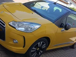 Gelb Gebraucht 2013 Citroën DS3 Cabriolet So Chic Cabrio | 6.900 € (Etwas zu teuer)