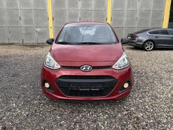 Red passion Gebraucht 2014 Hyundai i10 Classic Kleinwagen | 5.990 € (Fairer Preis)