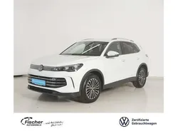 Weiss Gebraucht 2024 VW Tiguan Elegance SUV | 37.440 € (Fairer Preis)