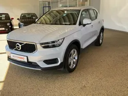 Grau Gebraucht 2020 Volvo XC40 Momentum SUV | 26.890 € (Fairer Preis)