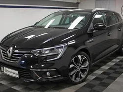 Schwarz Gebraucht 2020 Renault Mégane IV Bose Edition Limousine | 16.790 € (Fairer Preis)