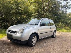 Silber Gebraucht 2002 VW Lupo Kleinwagen | 1.999 € (Etwas zu teuer)