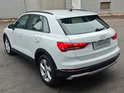 Weiß Gebraucht 2020 Audi Q3 Ambiente SUV | 27.799 € (Superpreis)