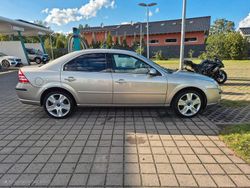 Andere farben Gebraucht 2005 Ford Mondeo Ghia Limousine | 2.000 € (Fairer Preis)