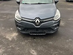 Grau Gebraucht 2018 Renault Clio IV Intens Limousine | 10.900 € (Fairer Preis)