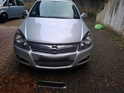 Silber Gebraucht 2012 Opel Astra Kombi | 3.500 € (Superpreis)