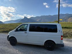 Weiß Gebraucht 2006 VW T5 Van | 8.601 € (Etwas zu teuer)