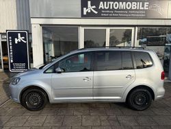 Silber Gebraucht 2010 VW Touran Comfortline Van / Kleinbus | 5.490 € (Fairer Preis)