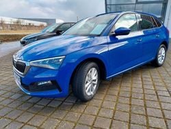 Blau Neu 2025 Skoda Scala Style Kleinwagen | 20.990 € (Guter Preis)