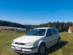 Weiß Gebraucht 2000 VW Golf IV Limousine | 1.400 € (Guter Preis)