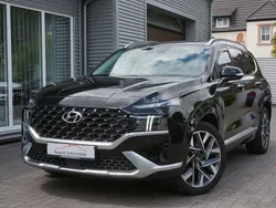 Abyss black Gebraucht 2022 Hyundai Santa Fe Signature SUV | 39.470 €