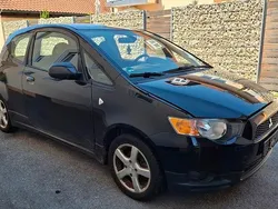 Schwarz Gebraucht 2010 Mitsubishi Colt Motion Limousine | 699 €