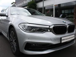 Silber Gebraucht 2020 BMW 520 Sport Line Kombi | 28.799 € (Guter Preis)