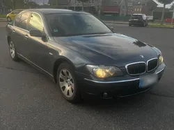 Blau Gebraucht 2006 BMW 730 Limousine | 5.000 € (Superpreis)