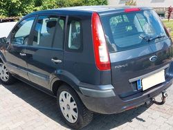 Grau Gebraucht 2006 Ford Fusion Limousine | 2.750 € (Fairer Preis)