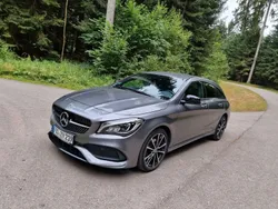 Grau Gebraucht 2019 Mercedes CLA200 Shooting Brake AMG line Kombi | 21.500 € (Superpreis)