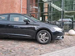 Schwarz Gebraucht 2013 Seat Leon Style Kleinwagen | 6.799 € (Etwas zu teuer)