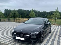 Schwarz Gebraucht 2019 Mercedes A220 AMG line Limousine | 24.990 € (Teuer)