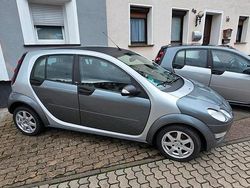 Grau Gebraucht 2005 Smart ForFour Kleinwagen | 1.700 € (Fairer Preis)