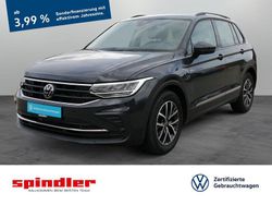 Uranograu Gebraucht 2022 VW Tiguan Life SUV | 26.480 € (Fairer Preis)