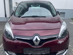 Rot Gebraucht 2014 Renault Scénic III Bose Edition Van / Kleinbus | 5.000 € (Guter Preis)