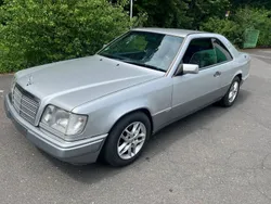 Silber Gebraucht 1996 Mercedes E200 Coupé | 4.999 €