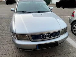 Silber Gebraucht 1997 Audi A4 Kombi | 1.500 € (Fairer Preis)