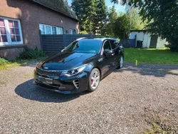 Schwarz Gebraucht 2017 Kia Optima Kombi | 17.500 € (Guter Preis)