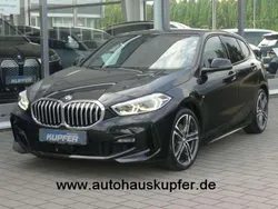 Saphirschwarzmetallic Gebraucht 2020 BMW 118 M Sport Kleinwagen | 20.700 € (Fairer Preis)