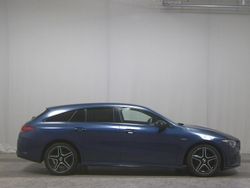 Blau Gebraucht 2021 Mercedes CLA200 Shooting Brake AMG line Kombi | 20.480 € (Guter Preis)