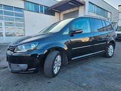 Schwarz Gebraucht 2011 VW Touran Van / Kleinbus | 6.000 € (Guter Preis)