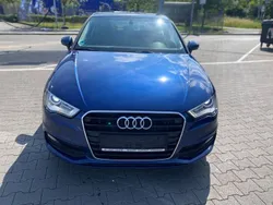 Blau Gebraucht 2013 Audi A3 S-Line Limousine | 7.999 € (Guter Preis)