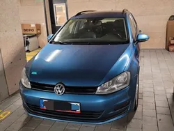 Blau Gebraucht 2014 VW Golf VII Comfortline Kombi | 7.850 € (Fairer Preis)