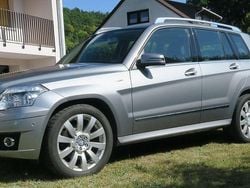 Grau Gebraucht 2011 Mercedes GLK220 SUV | 17.250 € (Fairer Preis)