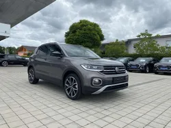 Rauchgrau metallic Gebraucht 2021 VW T-Cross Design SUV | 18.800 € (Fairer Preis)