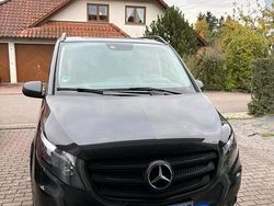 Grau Gebraucht 2019 Mercedes Vito Van / Kleinbus | 29.900 €