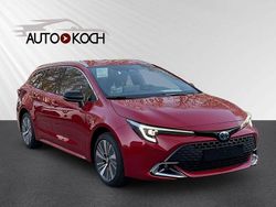 Rot Neu 2025 Toyota Corolla Kombi | 33.990 € (Guter Preis)