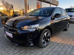 Diamant schwarz/karbon schwarz Gebraucht 2020 Opel Corsa-e Edition Kleinwagen | 14.990 € (Etwas zu teuer)