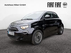 Schwarz Gebraucht 2024 Fiat 500e Icon | 18.977 € (Fairer Preis)