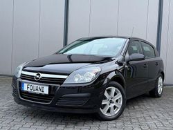 Saphirschwarz/black sapphire Gebraucht 2006 Opel Astra Edition Limousine | 3.999 € (Teuer)