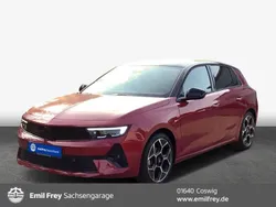 Kardio rot metallic Gebraucht 2024 Opel Astra Ultimate Limousine | 30.440 € (Etwas zu teuer)