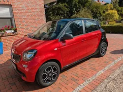 Rot Gebraucht 2018 Smart ForFour Brabus Kleinwagen | 14.900 € (Etwas zu teuer)